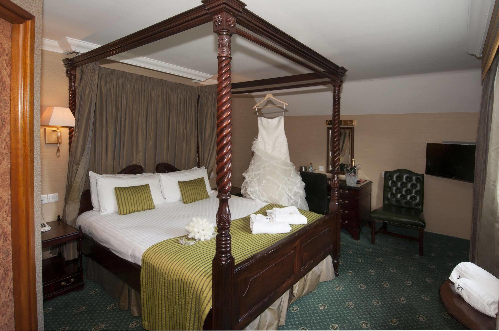 רוצ'דייל The Royal Toby Hotel מראה חיצוני תמונה